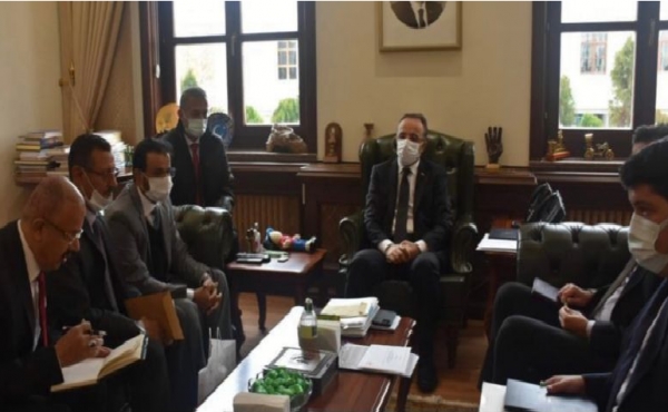 اليمن وتركيا يبحثان أوجه التعاون الأمني المشترك