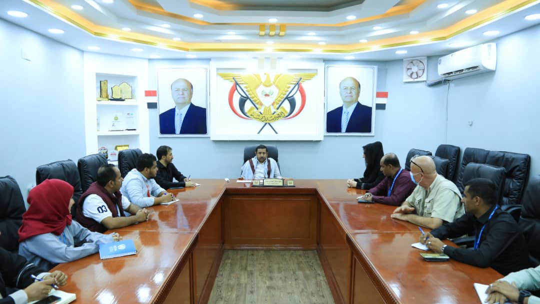 محافظ شبوة يناقش المنظمات الدولية الأوضاع الإنسانية في المحافظة 
