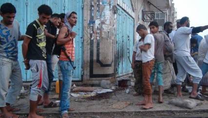 اليمن: إهمال المحافظات الجنوبية المحرّرة يخدم الحوثيين 