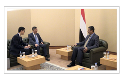 نائب الرئيس يبحث مع السفير الصيني العلاقات الثنائية بين البلدين