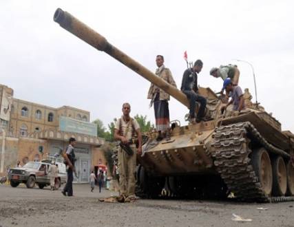 الجيش والمقاومة في تعز يحرزان انتصارات متوالية