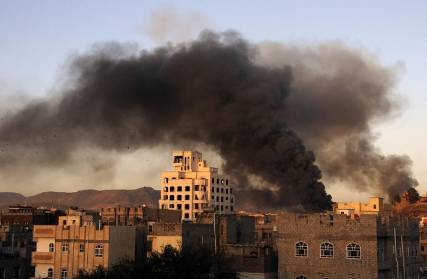 غارات غير مسبوقة لطيران التحالف العربي ضد الحوثيين بصنعاء