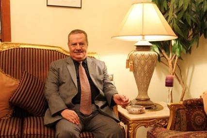 مسؤول رئاسي: تعديل وزاري مرتقب في حكومة بحاح