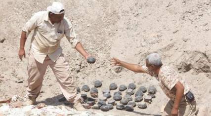 خبراء يفجرون مئات الألغام والعبوات الناسفة بعدن
