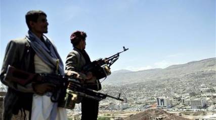 ميليشيات الحوثي وصالح تنسحب من معسكر استولت عليه بشبوة