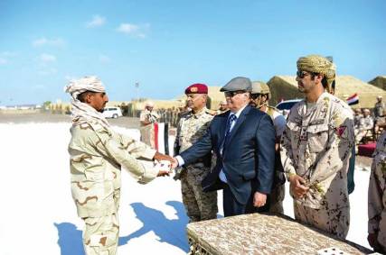 هادي يعتبر المقاومة «نواة الجيش»