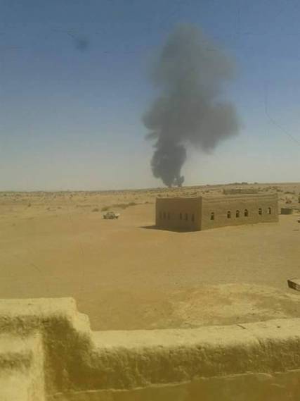 طيران التحالف يستهدف قاطرات وقود للحوثيين بالجوف