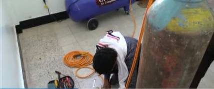 فيديو| تعز ..إبتكارات طبية تتحدى حصار مليشيا الحوثي وصالح