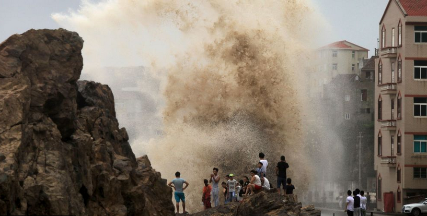 ارتفاع ضحايا إعصار"تشابالا" في محافظة حضرموت إلى 8 أشخاص (اسماء)