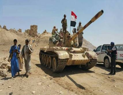 قوات الشرعية تقترب من مركز صرواح بمحافظة مأرب