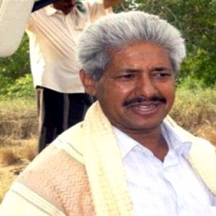 عميد الأسرى الجنوبيين يهاجم الإصلاح ويقول إن المحيط العربي مقتنع بإقامة الدولة الجنوبية"حوار خاص"