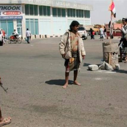 اغتيال شخص في التواهي وتأجيل تشييع جثمان محافظ عدن إلى الثلاثاء 