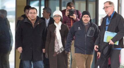 الإيرانيون المفرج عنهم بصفقة تبادل السجناء يرفضون الذهاب إلى طهران