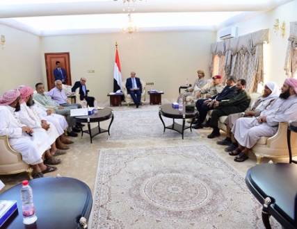 هادي يدعو لترشيد الخطاب الديني والابتعاد عن التطرف