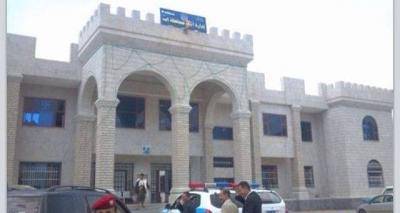 الميليشيا تحاصر مبنى إدارة المباحث محافظة إب