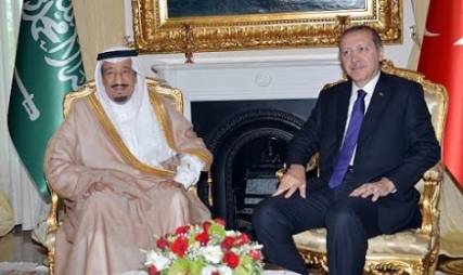 أوردوغان: إيران تستغل الأوضاع في اليمن وسوريا لتوسيع نفوذها وتتعمد الصراع مع السعودية