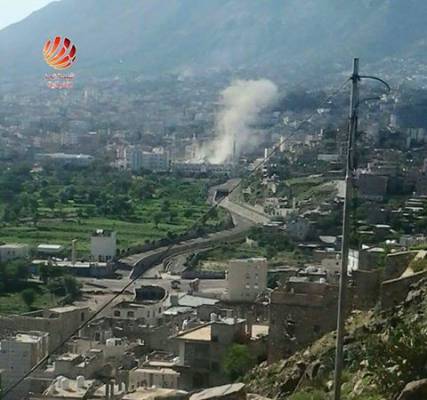 طيران التحالف العربي يشن عدة غارات في تعز