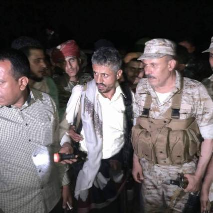 تعز: الجيش الوطني يحتفظ بمواقعه المحررة والتحالف يدك مواقع الإنقلابيين