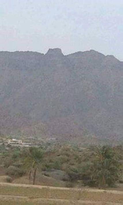 معارك عنيفة وقصف مدفعي متبادل بين المقاومة والمليشيات في الوازعية
