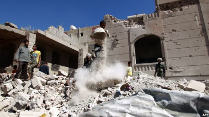 وفد دولي يدخل مساعدات إلى تعز المحاصرة(تقرير صوتي)