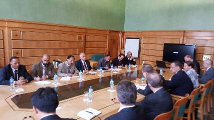 عبده الجندي يكشف عن اسماء وفد الحوثيين الذي سيشارك بجنيف