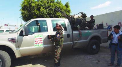 إحراق طقمين للحوثيين في تجدد الإشتباكات مع قبائل بني ضبيان بصنعاء