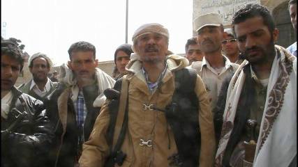 قائد جبهة الشقب بتعز يؤكد السيطرة على منطقة الشقب والزحف نحو دمنة خدير