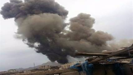 التحالف يقصف أحد مواقع الدفاع الجوي شمال مدينة الحديدة