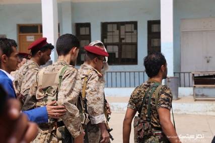 المجلس العسكري بتعز يتسلّم غدا مواقع عسكرية ومكاتب حكومية