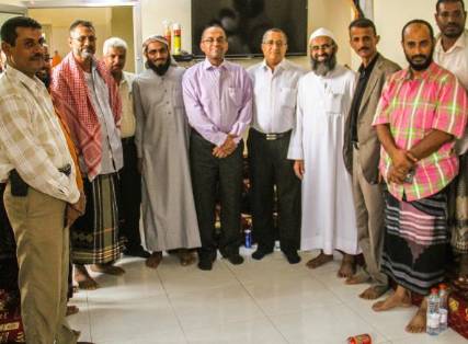 الهيئة اليمنية الكويتية للإغاثة تلتقي محافظ لحج وتناقش احتياجات المحافظة