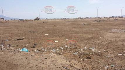 مندب برس ينشر (صور خاصة) لوصول قوات سودانية لعدن