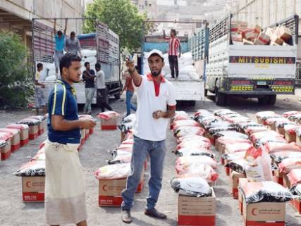 خطة لتأمين عدن.. وقصف المتمردين في 6 محافظات