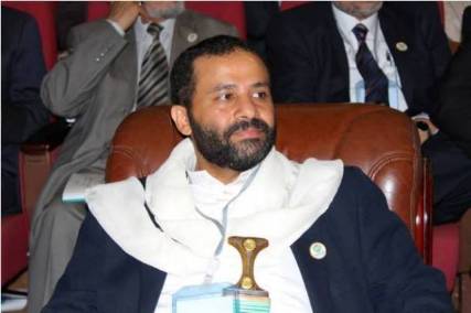 صفحة حميد الأحمر تفتح النار على وسائل إعلام خصومه وتتهمها بتحميله مسئولية الأحداث انتقاماً منه