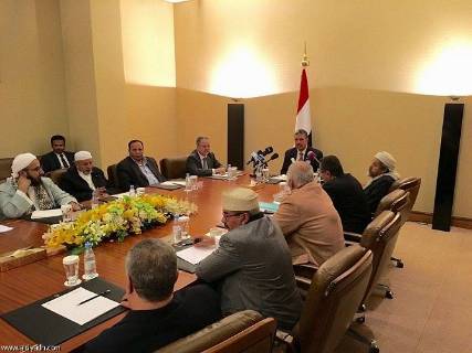 الحكومة اليمنية: حريصون على إيقاف الحرب بأسرع وقت