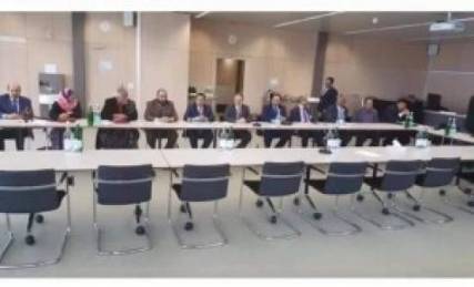 الحوثيون ينفون انسحابهم من جلسات حوار جنيف ويوضحون أسباب تغيبهم