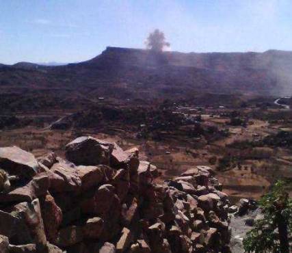 غارات للتحالف العربي تدمر “سنترالات الاتصالات” في مديرية “بني مطر”