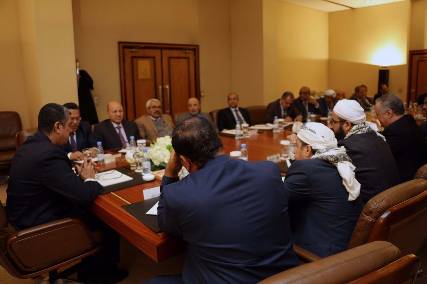 مجلس الوزراء: في الساحة معتدٍ واحد هو من يمارس القتل والحصار بعد أن انقلب على السلطة الشرعية